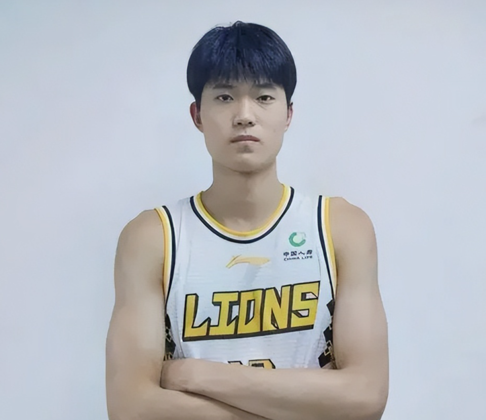 今晚突围战来临，广厦男篮围绕亚冠更衣室发声，目标明确，身体对抗强度拉满(广厦男篮最新外援)-开云官方网站